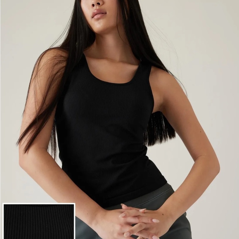 NWT Athleta Renew Seamless Scoop Tank - $55 MSRP
